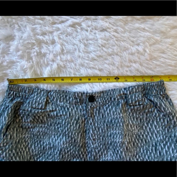 Reel Legends Gray Fish Scale Fishing Shorts - Picture 10 of 11